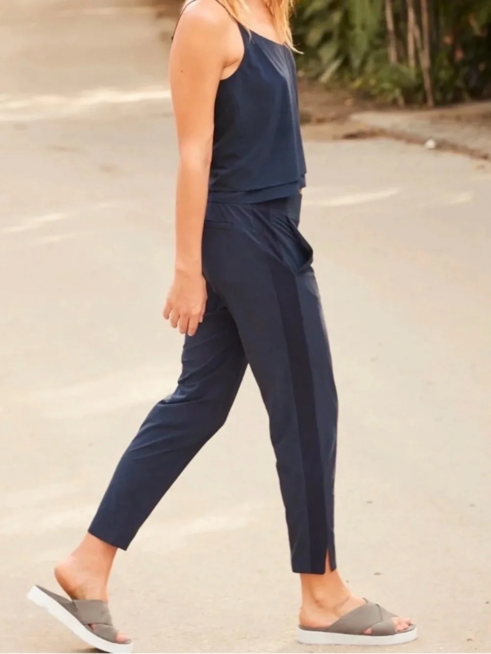 Athleta Brooklyn Ankle Pant Navy Blue